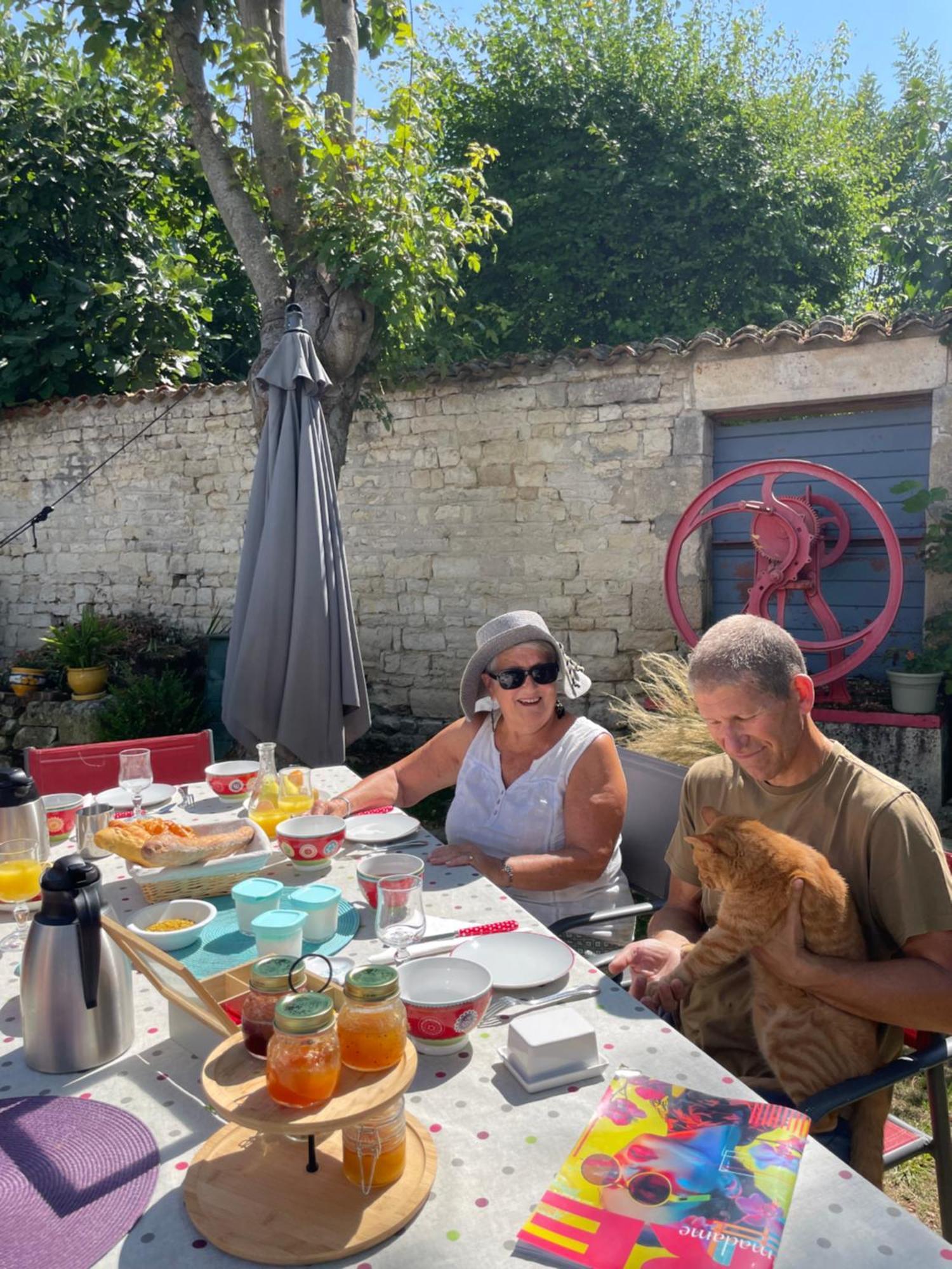 Bed and Breakfast L'Escale La Jarrie Zewnętrze zdjęcie
